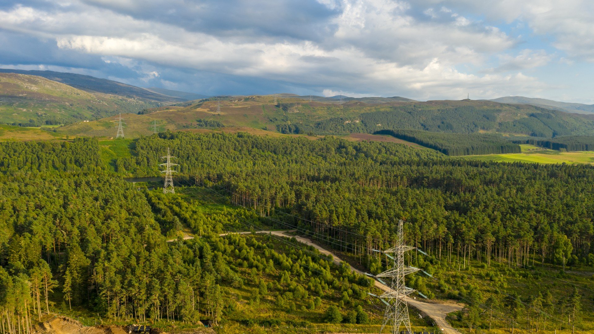 Beauly Denny heading north from Fort Augustus.jpg